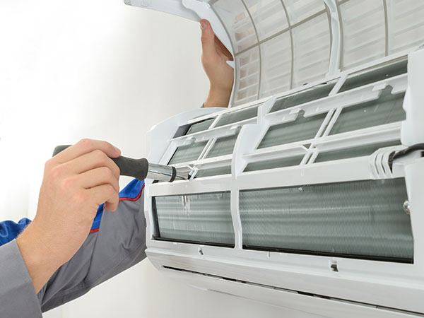 Sửa máy lạnh Quận 10