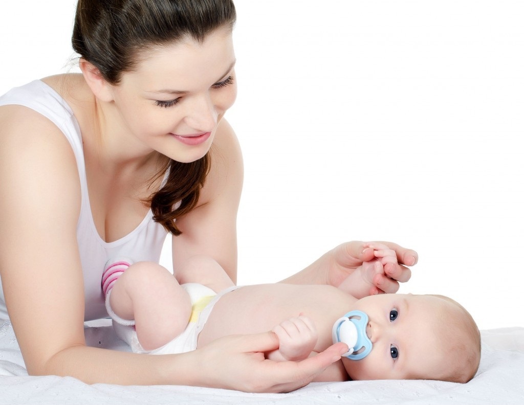 Hướng dẫn cách dùng máy lạnh cho trẻ nhỏ