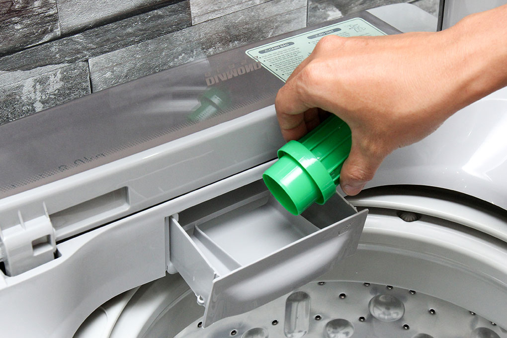 Máy giặt không xả nước xả vải cách sửa ra sao