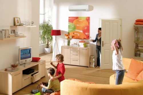 Những hành động sai lầm trong quá trình sử dụng máy lạnh