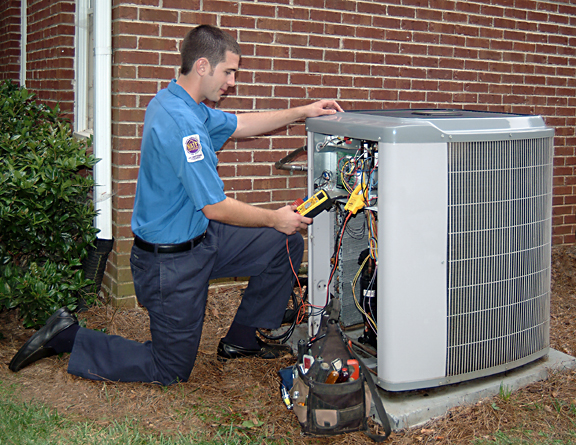 Tổng hợp các nguyên nhân dẫn đến rò rĩ gas ở máy lạnh