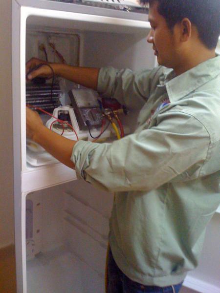 Mẹo sửa tủ lạnh Panasonic không đông đá hiệu quả