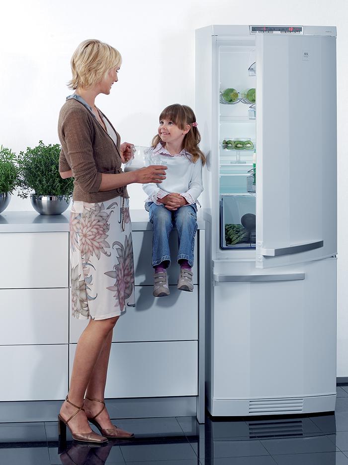 Tủ lạnh chạy không ngắt phải làm sao đây?
