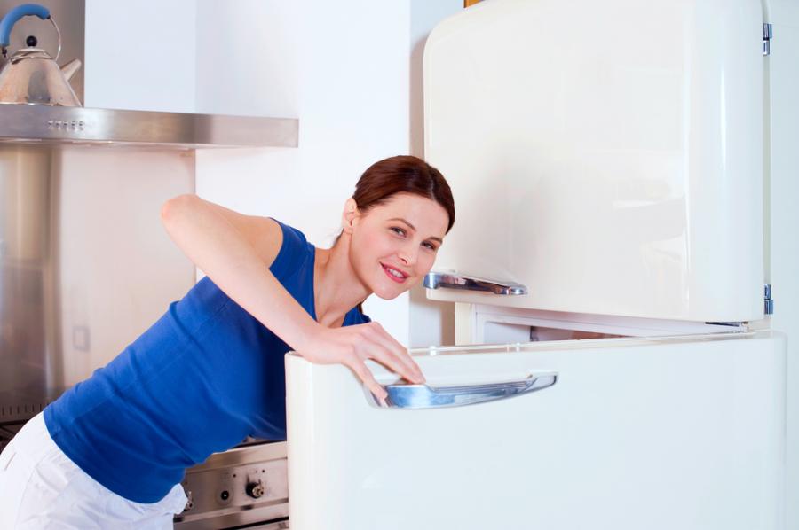 Cách sửa tủ lạnh bị chảy nước nhanh chóng tại nhà