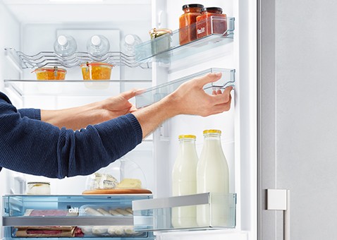 Phải làm sao khi tủ lạnh bị chảy nước ngăn mát