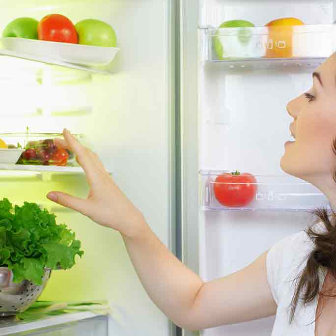 Cách sửa tủ lạnh bị thủng ngăn đá đơn giản tại nhà