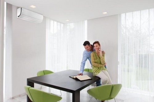 Hướng dẫn nạp gas cho máy lạnh an toàn tại nhà
