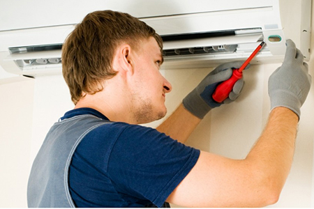 Hướng dẫn cách khắc phục máy lạnh bị chảy nước hiệu quả