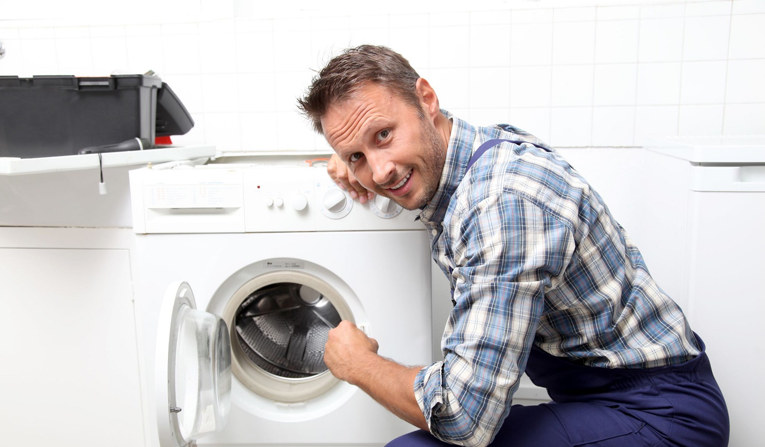 Hướng dẫn sử dụng máy giặt Electrolux từ A – Z