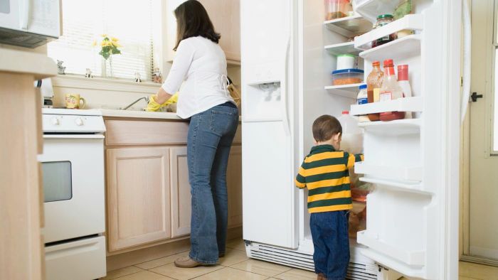 Sửa tủ lạnh ở đâu uy tín tại TPHCM?