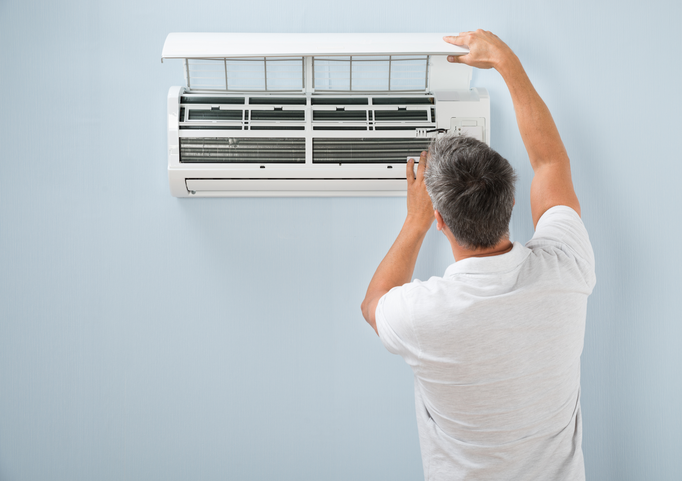 Nhận vệ sinh máy lạnh nhanh chóng - chuyên nghiệp nhất tại TPHCM