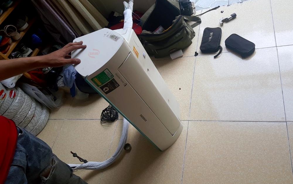 Máy lạnh bị hư board mạch