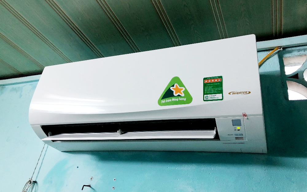 Vì sao máy lạnh chảy nước, nhiễu nước? Cách khắc phục