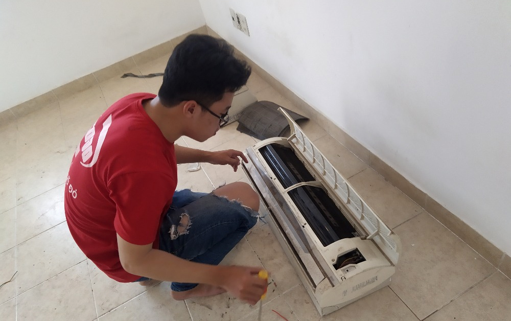 Vì sao điều hòa bị chảy nước? Có nguy hiểm không?
